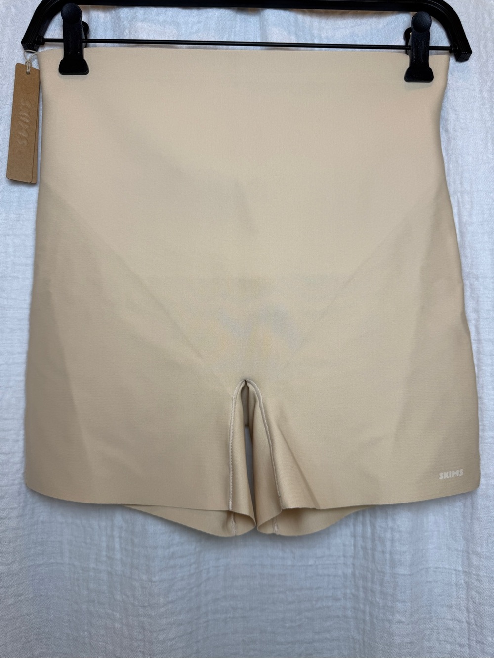 SKIMS Body Core Sculpt Shortie Sand Beige NWT Size L Large